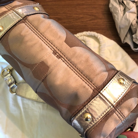 Nice Coach Carly gold & signature c hobo bag - Picture 6 of 8